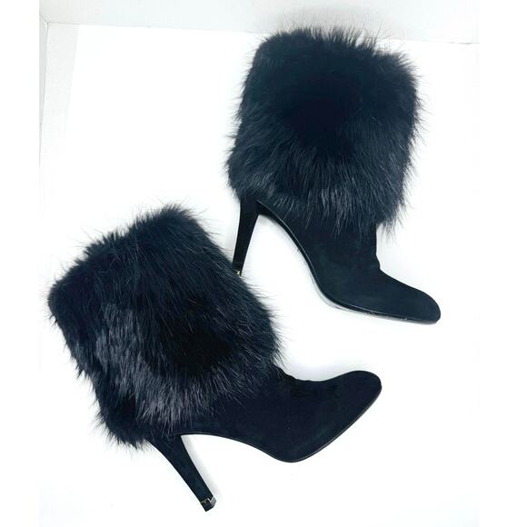 Louis Vuitton Black Suede Beaver Fur Glam Ankle Boots EU  38.5 Statement Bootie - Picture 1 of 11